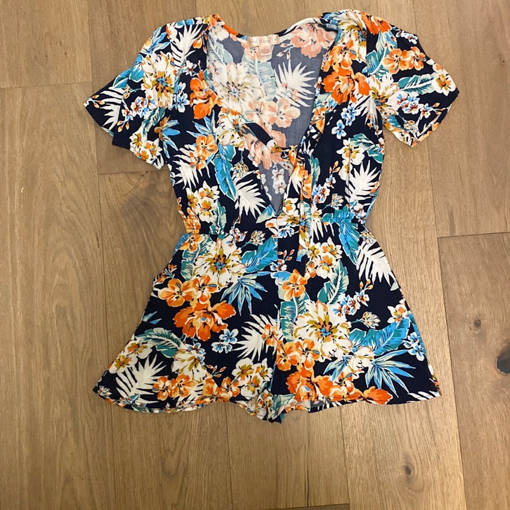 Tie front floral romper